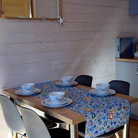 Domki Wypoczynkowe Zosia I Helenka Puck Extérieur photo